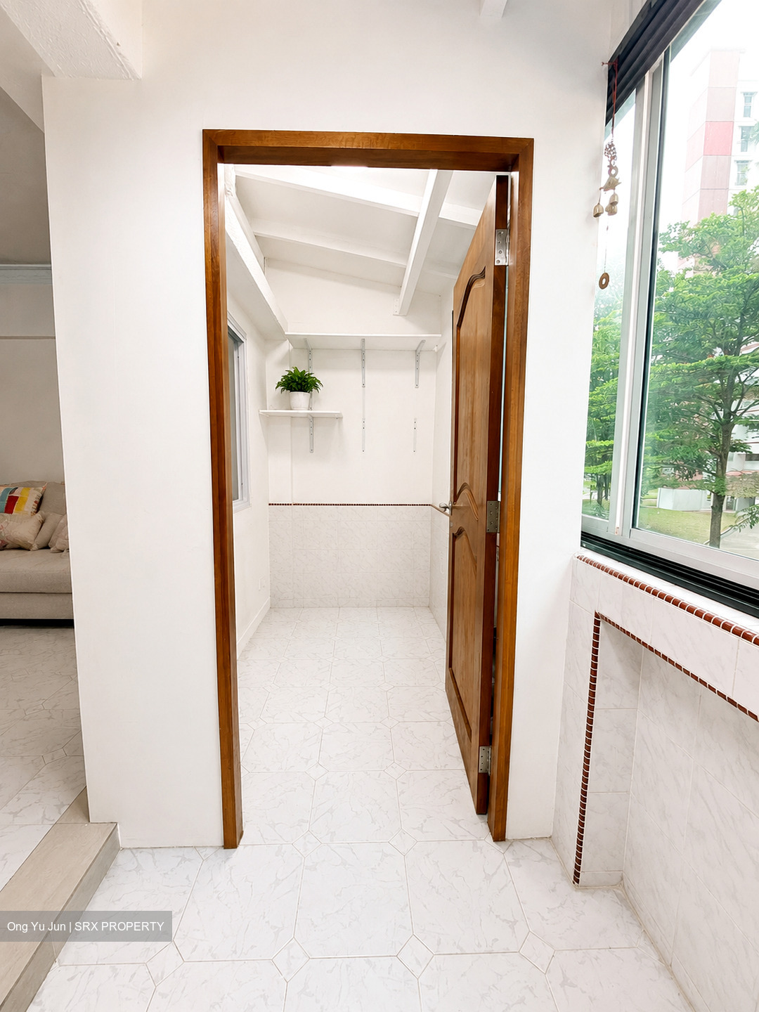 Blk 549 Jurong West Street 42 (Jurong West), HDB Executive #584408241